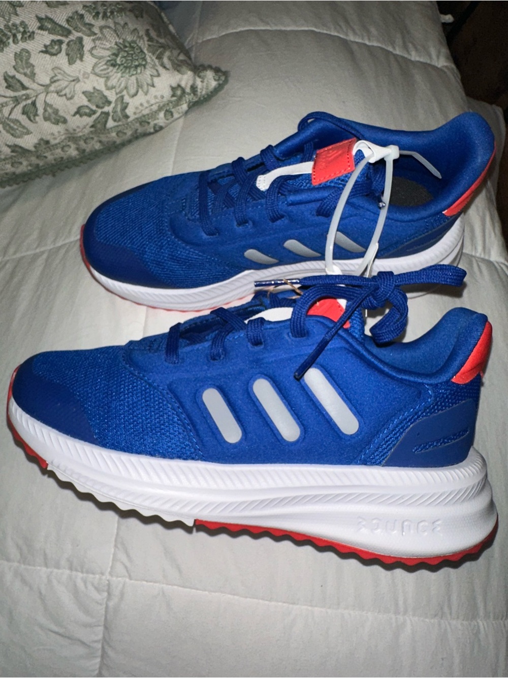 Adidas Bounce Kids Blue Sneakers Sz 2 NWT